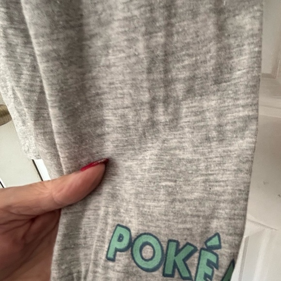 POKÉMON Long Sleeve T- youth xl - Picture 2 of 3